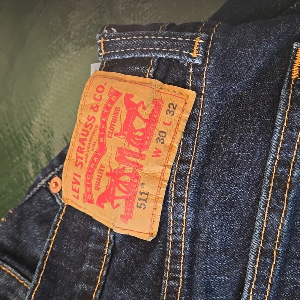 Then levi's Jeans